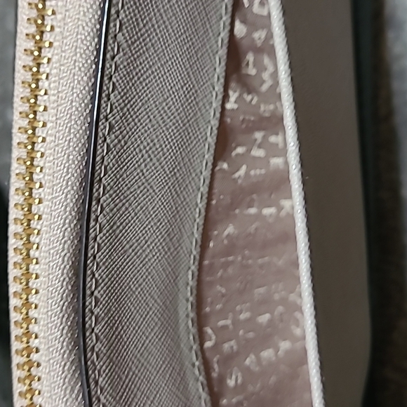 Kate Spade ♠️ Large Continental Crosshatch Cow-leather Wallet - Picture 8 of 15